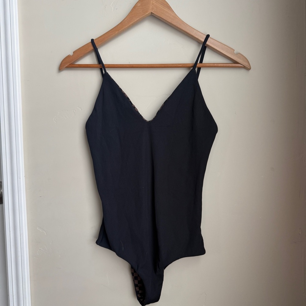 Mai One-piece ribbed bodysuit - Picture 4 of 8